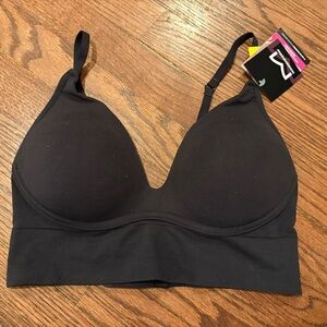Maidenform Women's Gray Wireless Bra, Size Medium, Seamless Lift, Padded DM2316